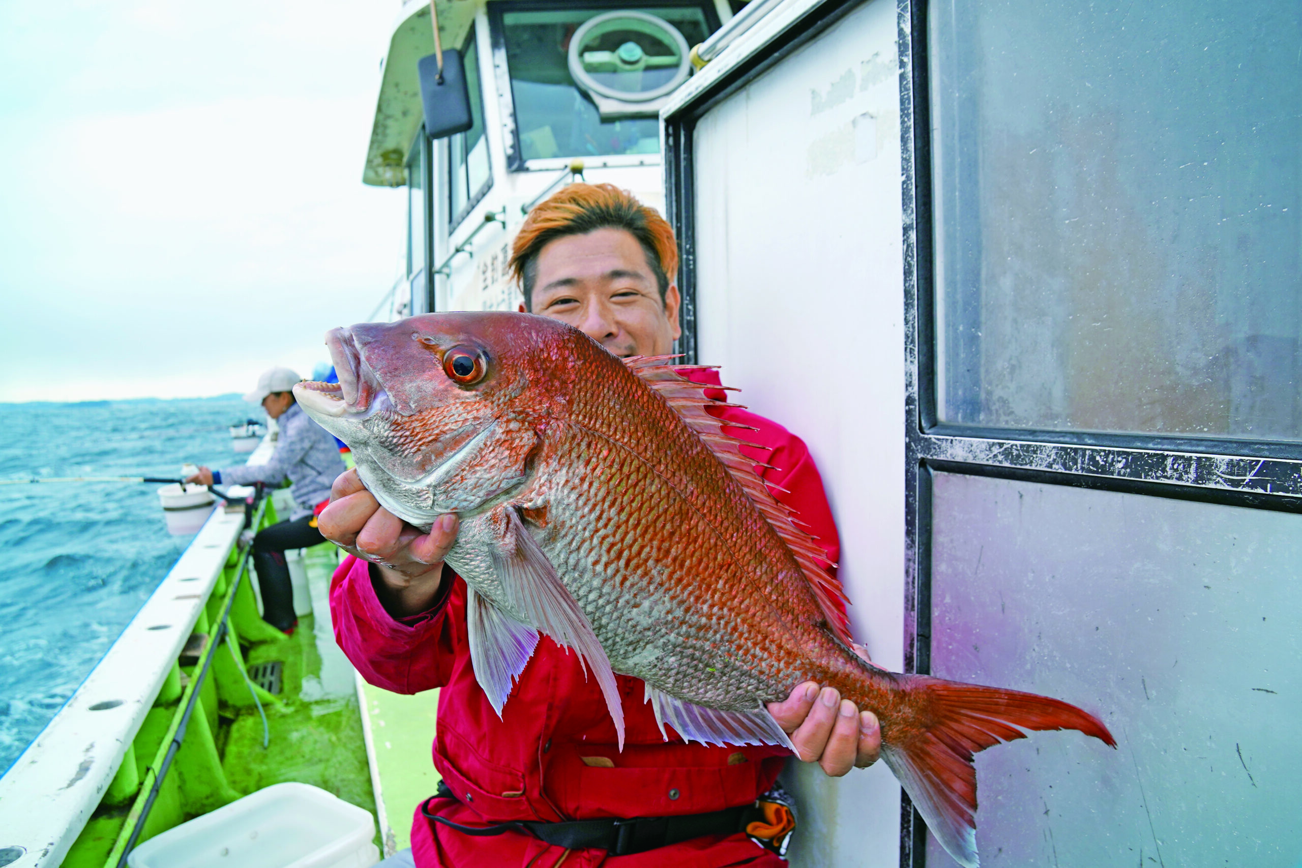 【秋の鯛】近場&浅場で驚愕の光景 八景沖のコマセダイは数&型とも大満足!